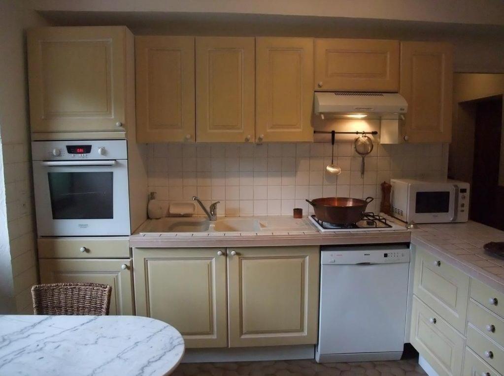 Le Domaine Du Grand Cellier Gites Appartement En Savoie Tournon Екстер'єр фото