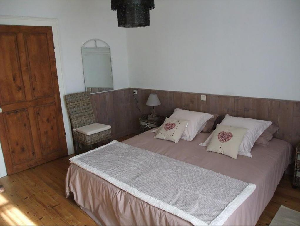 Le Domaine Du Grand Cellier Gites Appartement En Savoie Tournon Екстер'єр фото