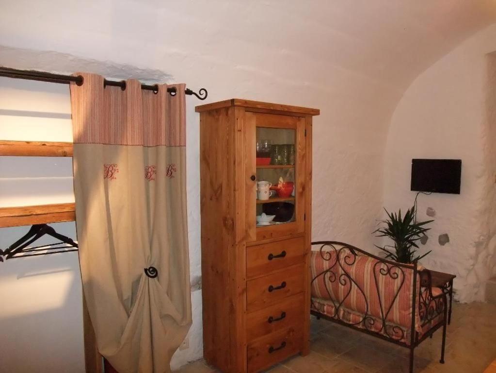 Le Domaine Du Grand Cellier Gites Appartement En Savoie Tournon Екстер'єр фото